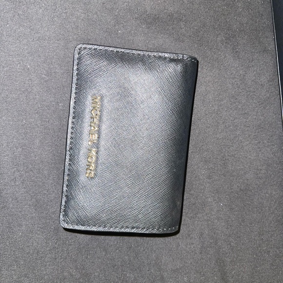 Beautiful Michael Kors purse and wallet set! Barely used! More of impulse buy! - Picture 3 of 4